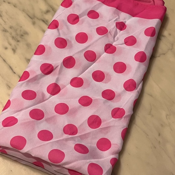 Red dot scarf  RN 66966 100% polyester Made in Italy - Picture 9 of 13